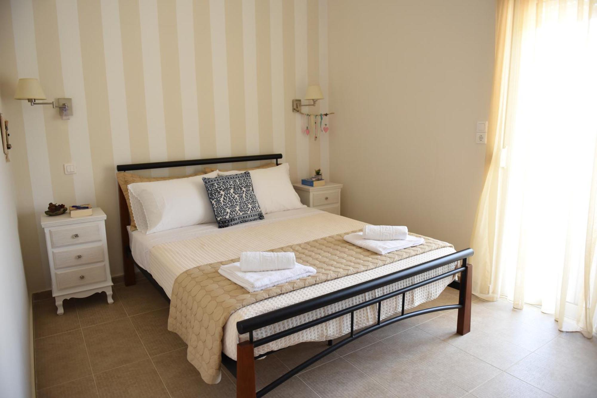 Dimitris' & Valentina'S Home ปลาเกียส ภายนอก รูปภาพ