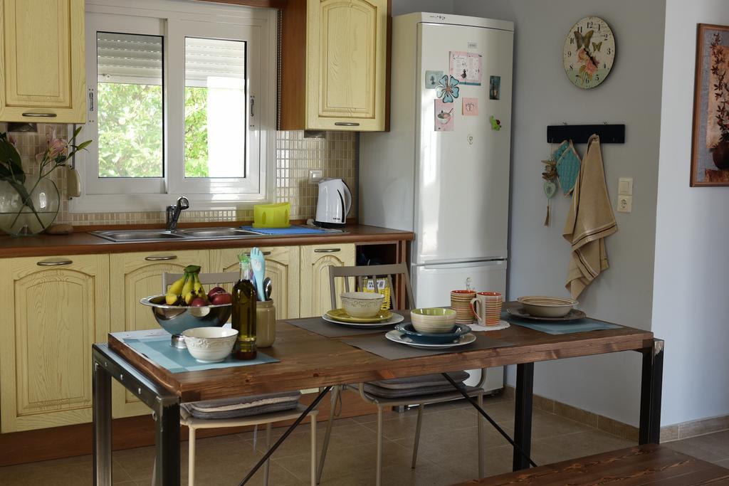 Dimitris' & Valentina'S Home ปลาเกียส ภายนอก รูปภาพ