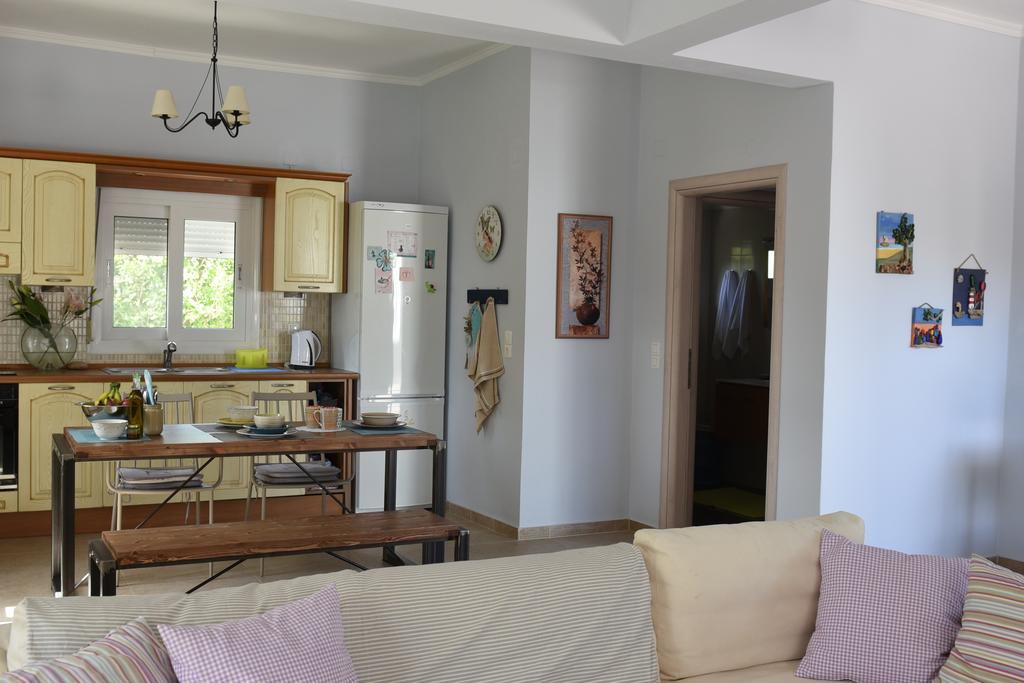 Dimitris' & Valentina'S Home ปลาเกียส ภายนอก รูปภาพ